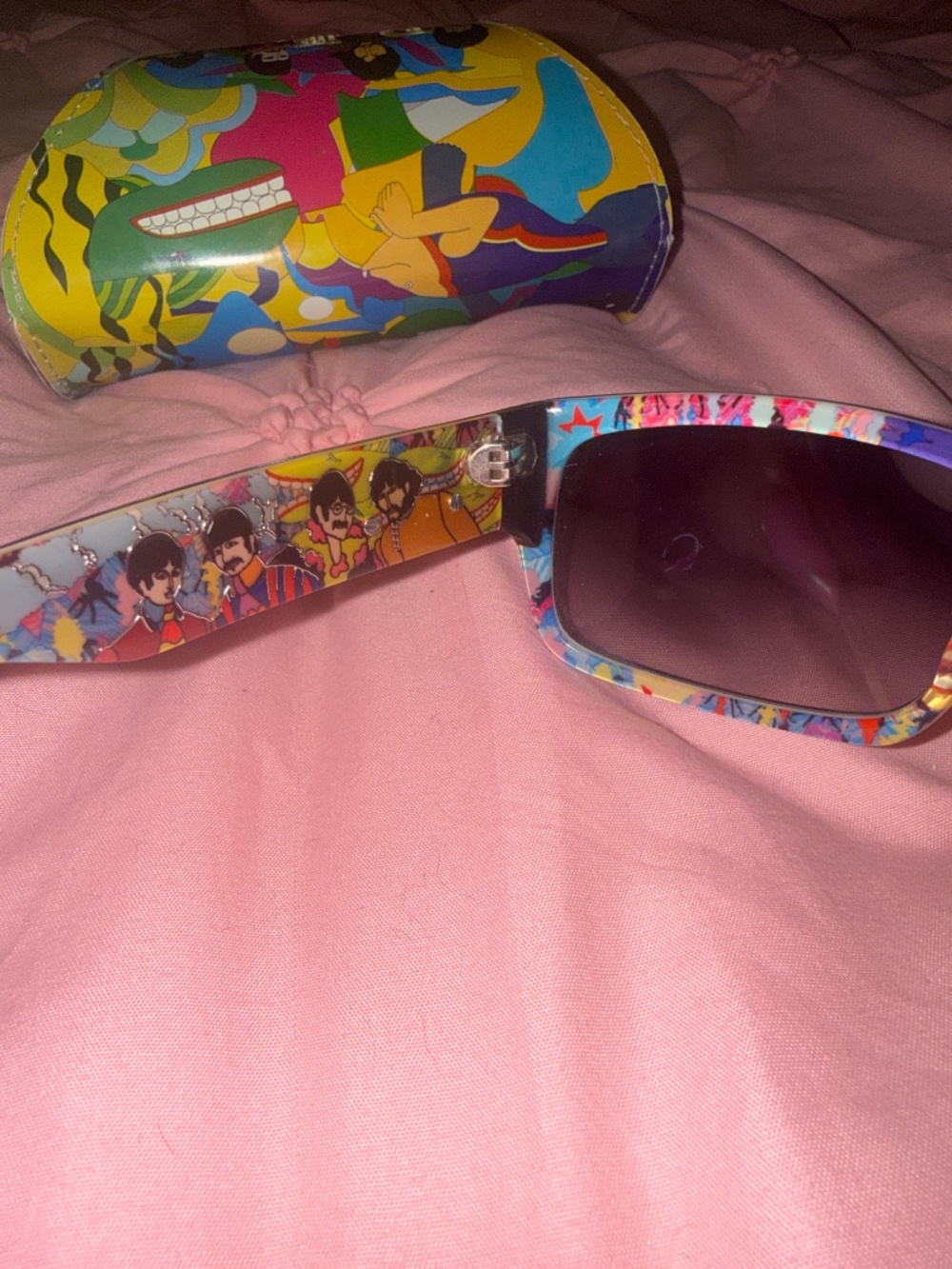 The Beatles Yellow Submarine (special edition ) sunglasses - Picture 4 of 13